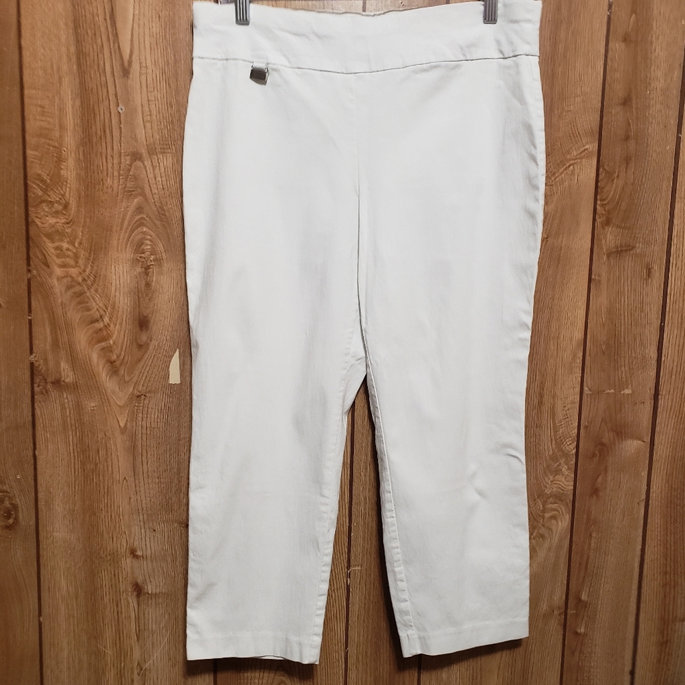Alfani Capri Pants 14W Plus Size White Tummy Control Women's Capris Stretch